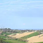 Se235 - Senigallia, Ampio Trilocale Con Corte Attrezzata Apartment